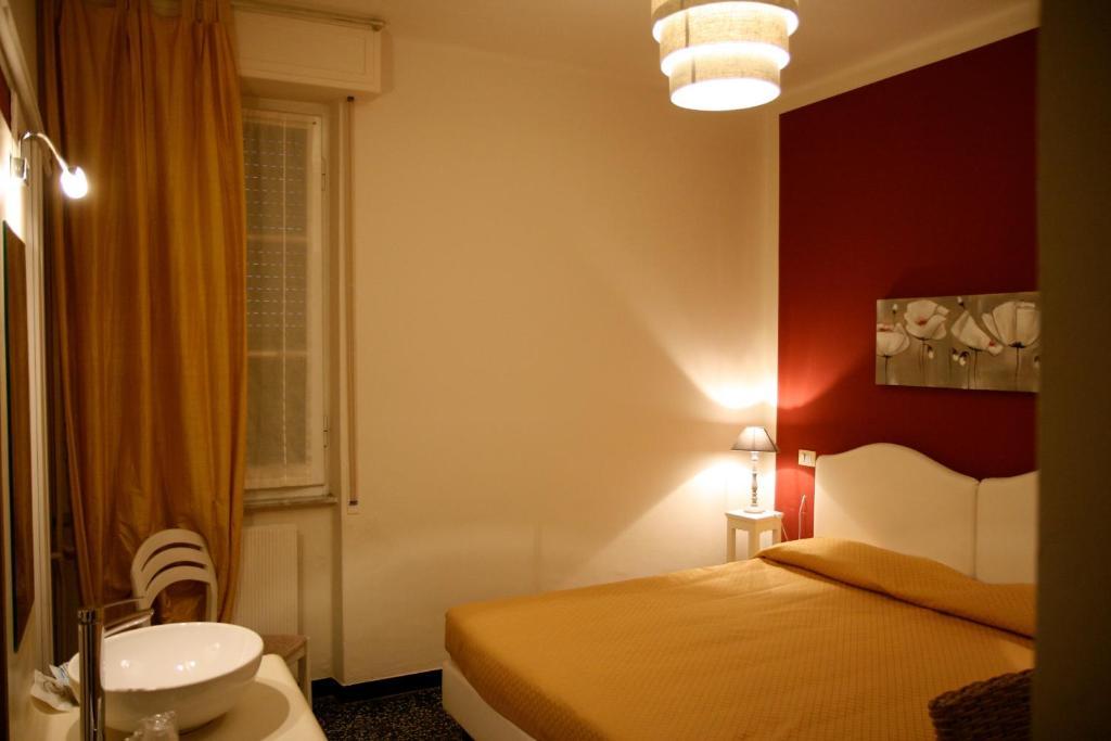 Hotel Gabbiano Аласио Стая снимка
